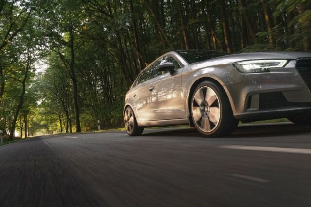 CENTRAL EUROPEAN DRIVERS CHOOSE ALL-SEASON TIRES FOR TWO MAIN REASONS – CONVENIENCE AND SAFETY THROUGHOUT THE YEAR